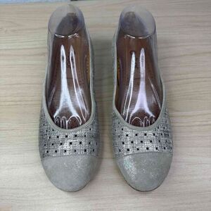 Gabor Shoes Women's 6.5UK 9US Metallic Silver‎ Suede Perforated Slip On Flats